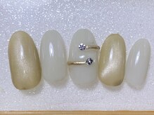 リラ(RIRA)/マグネットネイル