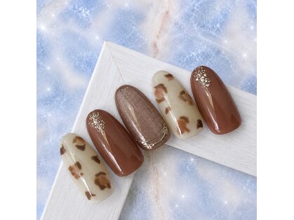 ラヴィネイル アイルアイズサラ 京都駅前店(La Vie Nail I'll Eyes' SARA)の写真