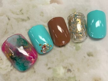 ネイルサロン マハロ(Nail salon MaHaLo)/f4新規付替オフ込☆フット¥7300