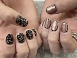 個性派虎柄アシメネイル