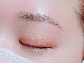 オメメドウ(OMEMEDO)/美眉スタイリング