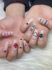 個性派ネイル