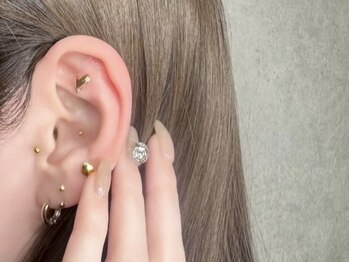 リリー イオン旭川永山店(Lilly)の写真/【話題の耳つぼジュエリー★】両耳10粒￥4,200！まつエクとセットで￥3,700！