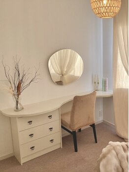 メルト(Melt)の写真/長時間のスマホ使用やデスクワークで酷使した眼を癒して、疲れをリセット！眼精疲労が原因の頭痛などにも◎