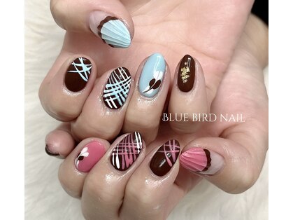 ブルーバードネイル(Blue bird nail)の写真