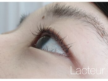 ラクトゥール(Lacteur)/次世代まつ毛パーマ!