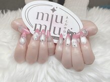 ミュウミュウ(miumiu)/春ネイル