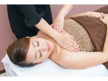 ビューティーフェイスグランデ 船橋店(Beauty Face GRANDE)/デコルテトリートメント