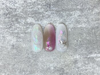 ルチア ネイルアンドアイラッシュ 元今泉店(Lucia)/定額ジェル　オフ込　￥7600～