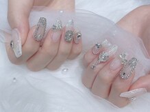 ちゅるんネイル得意です！カラーもたくさんあります！