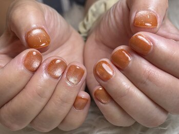 ドットミーバイシュエット(dot Me by chouette)の写真/人気のマグネットが4000円！全100色から選ぶ贅沢とワンカラー3000円で指先を彩る至福のサロン☆