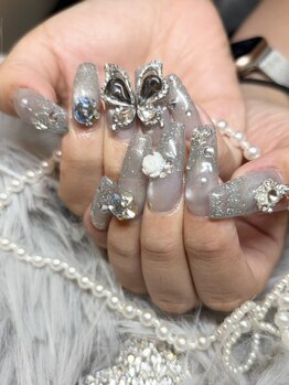 Areiya Perleの写真/【美フォルムロングネイル】長さ出し＆亀裂修正もお任せください◎すらりと美しくワンホンネイルも映える♪