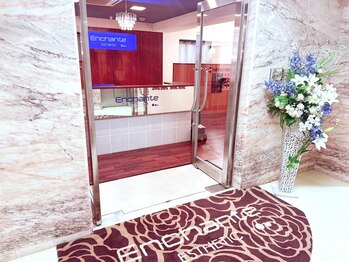 アンシャンテ 神戸元町店(Enchante)/JR元町駅東口から徒歩3分/神戸