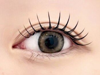 ヴィズアイラッシュ 沖縄北谷店(vizz eyelash)の写真/【まつ毛とのSET施術可能◎】眉毛とまつ毛のトータルバランスで垢抜けおしゃれ顔に♪メンズも大歓迎☆