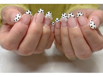 イズネイル(izu Nail)/