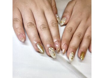 アイコニック アイ 日進梅森台店(ICONIQ eye)/クリスマスネイル