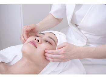 ポーラ ザ ビューティ イオンモール柏店(POLA THE BEAUTY)/コリ感スポットをほぐします。