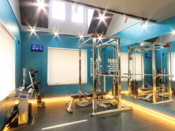 アイジスクラブ(Izis club)/