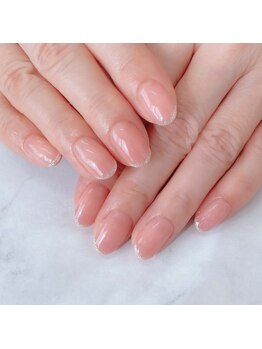 ネイルズ アヴァンティ(Nails Avanti)/ジェル ワンカラー＋ラメライン