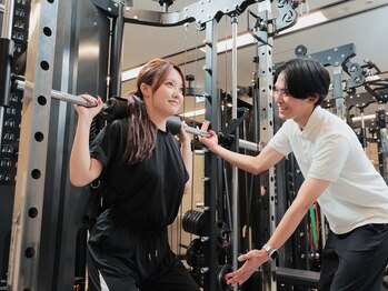 【パーソナル×痩身×酸素BOX】パーソナルジムO2GYM　梅田店の写真/【梅田駅から徒歩3分】なりたい自分を叶える！多角的なアプローチで結果にコミットするパーソナル