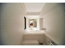 セレーヌ(SEREINE)/贅沢なシャワーメイクルーム完備