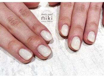 ニキ ヘアー ネイル(niki hair nail)/ホワイトネイル