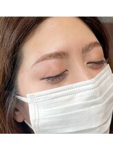 ブリリアント(brilliant)/ハリウッドブロウリフト