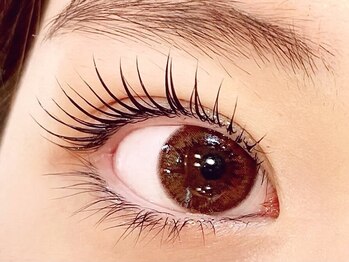 アルーマ アイ(allma.eye)/まつ毛パーマ パリジェンヌ