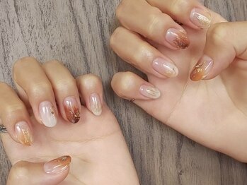 アニュレア バイ レヴィエリス(Anurea by Re’VIELISS)/持ち込みデザインネイル