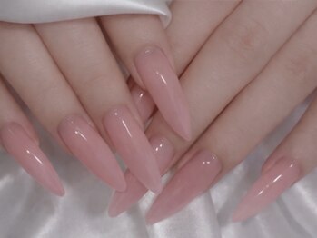 Robururi Nailの写真/なりたい長さに美フォルム・チップで調整！理想の指先を叶えるネイルサロン♪