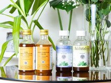 アムアーユルヴェーダ(AM AYURVEDA)の雰囲気（インドの施設でも使用している本場のオイルを使用）