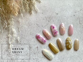 ドリームシャイニー 西葛西店(Dream Shiny)/トレンドネイル
