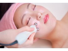 ラフィール (La feel)の雰囲気（ほうれい線や頬、目元を改善◎下がってダルんとした肌も小顔に♪）