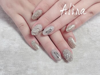 エリナネイルサロン池袋(Alina Nail Salon)/たっぷりストーンつけ放題