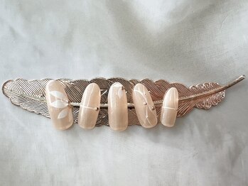 ラウレアルア(Laure’a lua)/