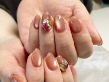 ネイルサロン イントゥ(into_)/ぷるマグ　ピンク　ビジュー