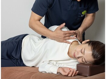 リボーン 新宿マルイアネックス店(Rebone)/時短でしっかり効果！肩こり特化