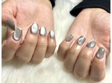 リマ(Lima)/マグネットネイル