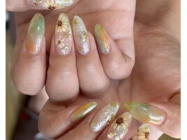 ひまわりネイル