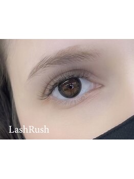 ボリュームのある目元にしたい