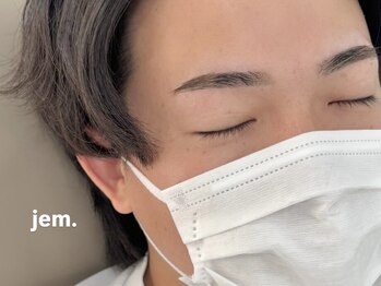 ジェム(jem.)の写真/【メンズOK】眉毛が決まれば顔の印象が決まる!まつげメニューと一緒にすると印象チェンジ大成功♪