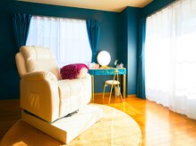 ミント 新百合ヶ丘店(MINT)/ゆったりリクライニングチェア2