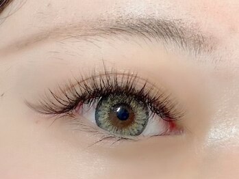 アンドティグルアイ 光の森(&.Tigre eye)の写真/【3Dボリュームラッシュ60束¥4900!】少ない本数でしっかりとしたボリュームのある目元が叶います☆