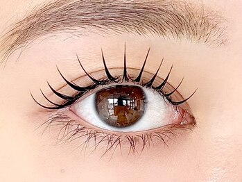 ヴィズアイラッシュ 沖縄北谷店(vizz eyelash)の写真/北谷で叶う！毛種豊富なエクステで理想の目元。下向きまつげの方には取り扱いの少ないLカールもオススメ★