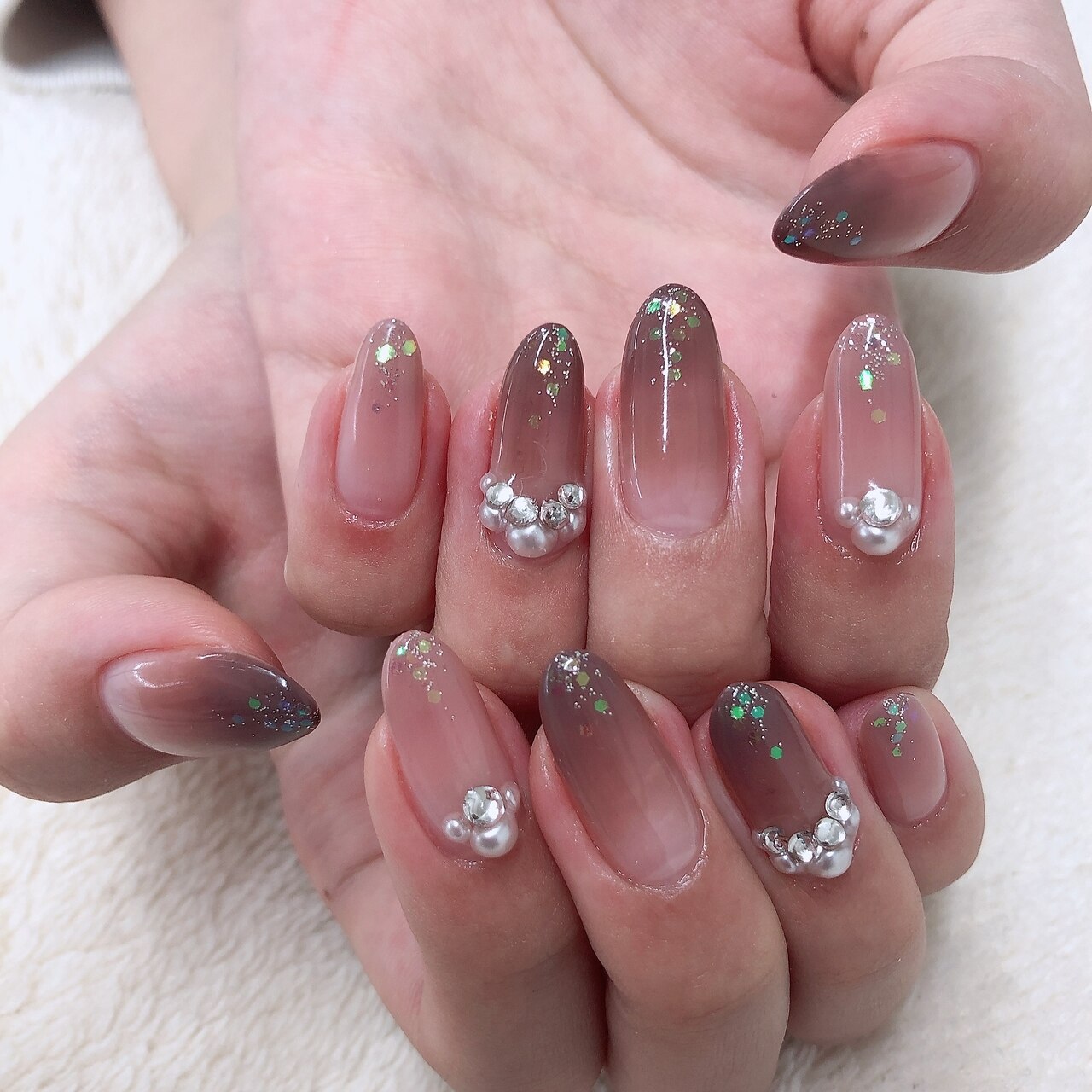 人気デザイン︎【サイズオーダーNo.161】ネイルチップ 振袖 成人式 赤