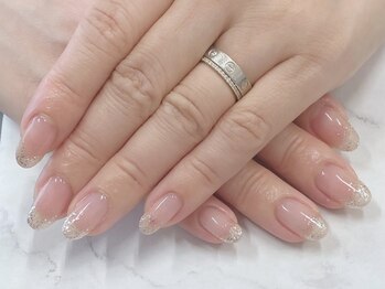 ネイルズ アヴァンティ(Nails Avanti)/定額デザインジェル ラメグラデ