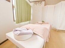 モミオス(MOMIOS)/個室になり