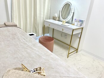 ニコ(25)/白が基調のインテリア