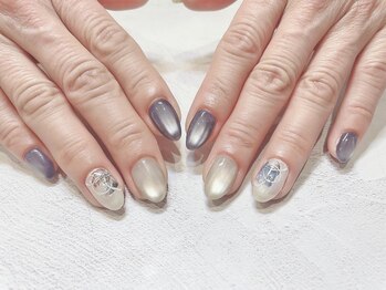 フミ(FMI)/シンプル+お好きなアート4本