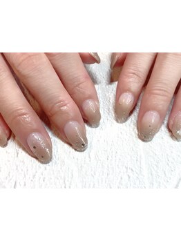 ショートネイルデザインが豊富